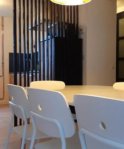 La Voliere Ouverte * Valigny